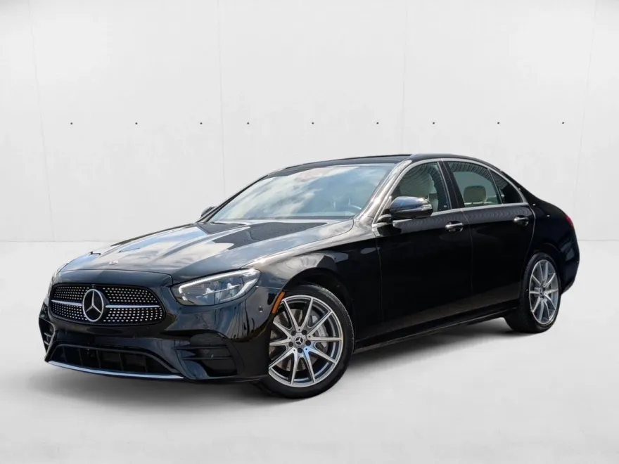 2023 Mercedes Benz E 450 4MATIC Sedan photo 1