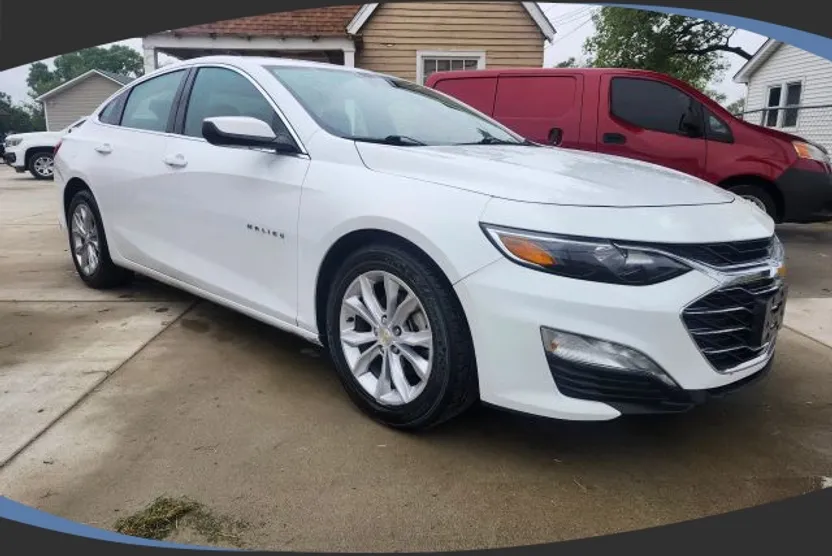 2023 Chevrolet Malibu 1LT photo 1