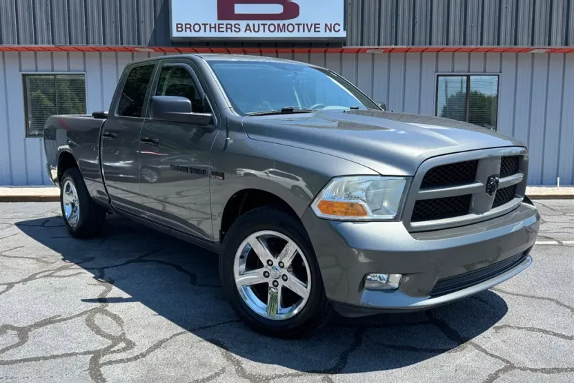 2012 Ram 1500 ST photo 1