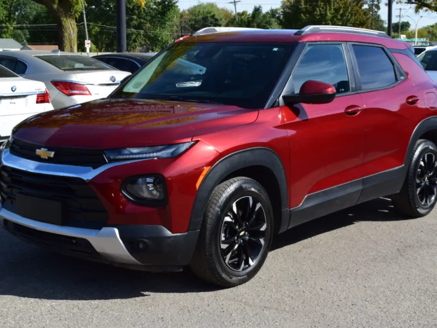 2022 Chevrolet Trailblazer LT photo 1