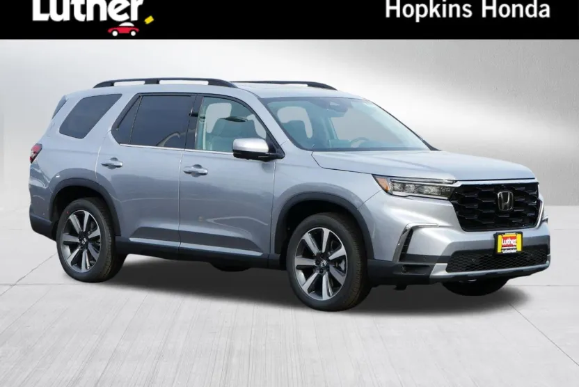 2025 Honda Pilot Elite photo 1