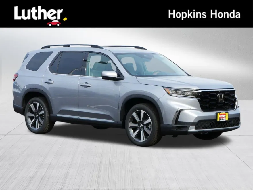 2025 Honda Pilot Elite photo 1