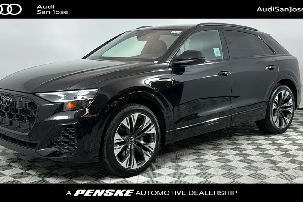 2025 Audi Q8 55 Prestige photo 1