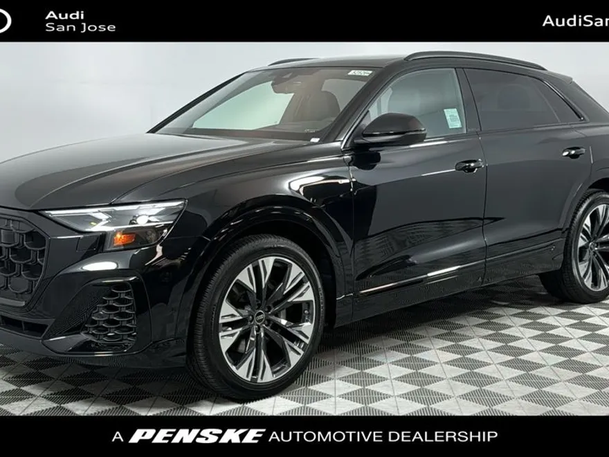 2025 Audi Q8 55 Prestige photo 1