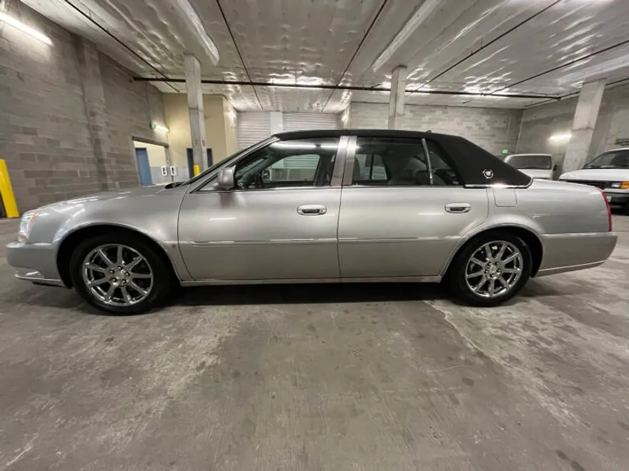 2008 Cadillac DTS Performance photo 1