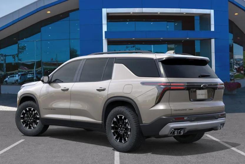 2026 Chevrolet Traverse Z71 photo 1