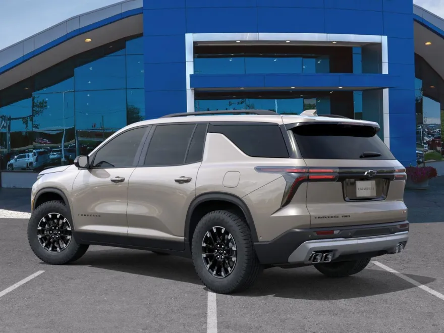 2026 Chevrolet Traverse Z71 photo 1