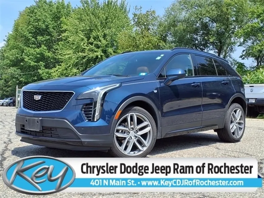 2020 Cadillac XT4 Sport photo 1