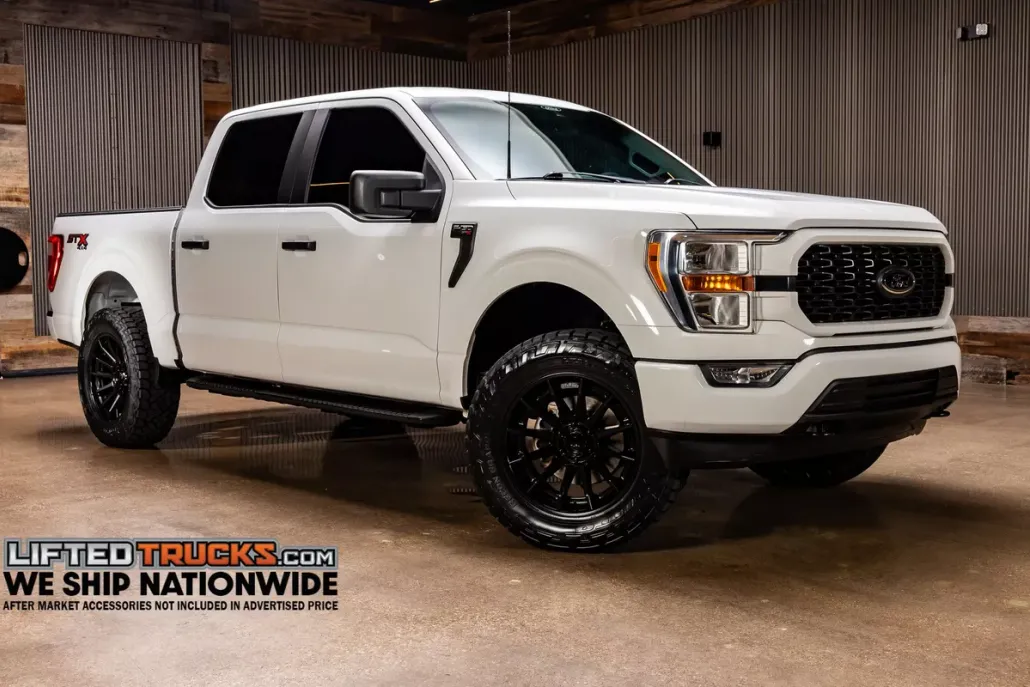 2022 Ford F-150 XL photo 1