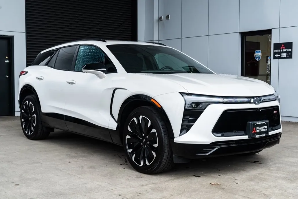 2024 Chevrolet Blazer EV RS photo 1