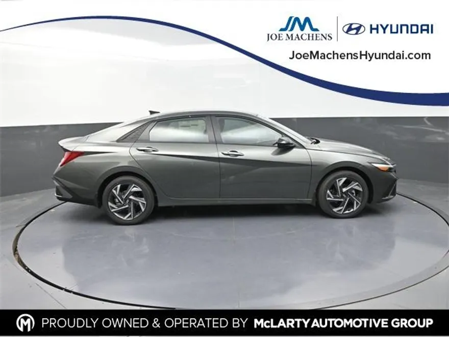 2025 Hyundai Elantra Hybrid SEL Sport photo 1