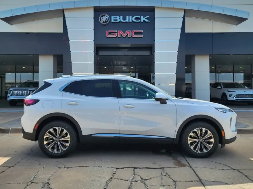 2025 Buick Envision Preferred photo 1