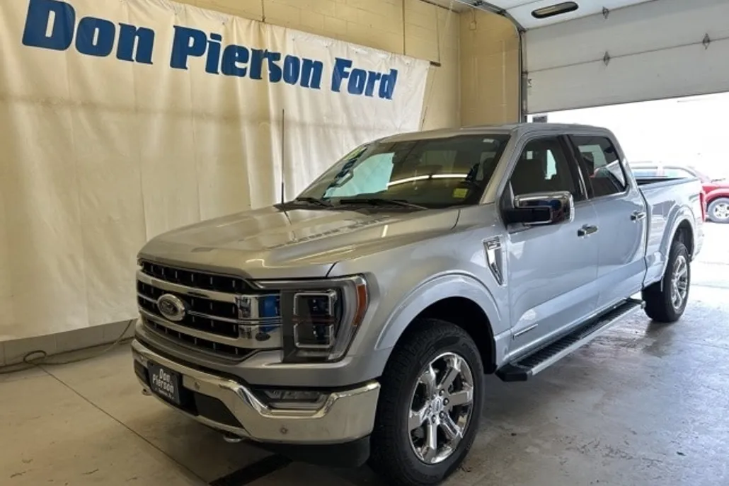 2023 Ford F-150 Lariat photo 1