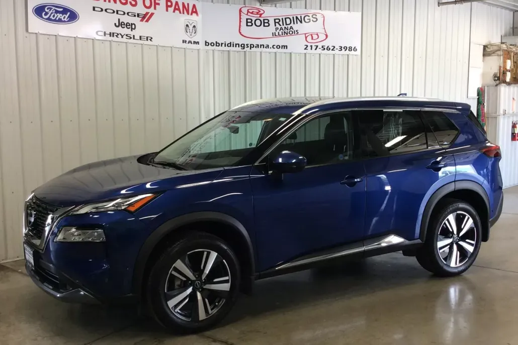 2023 Nissan Rogue SL photo 1