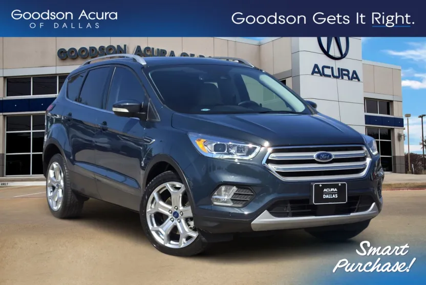 2019 Ford Escape Titanium photo 1