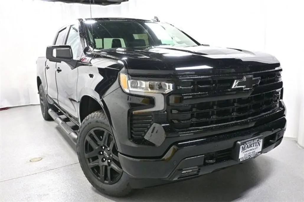 2026 Chevrolet Silverado 1500 RST photo 1