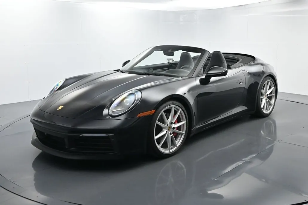 2024 Porsche 911 S photo 1