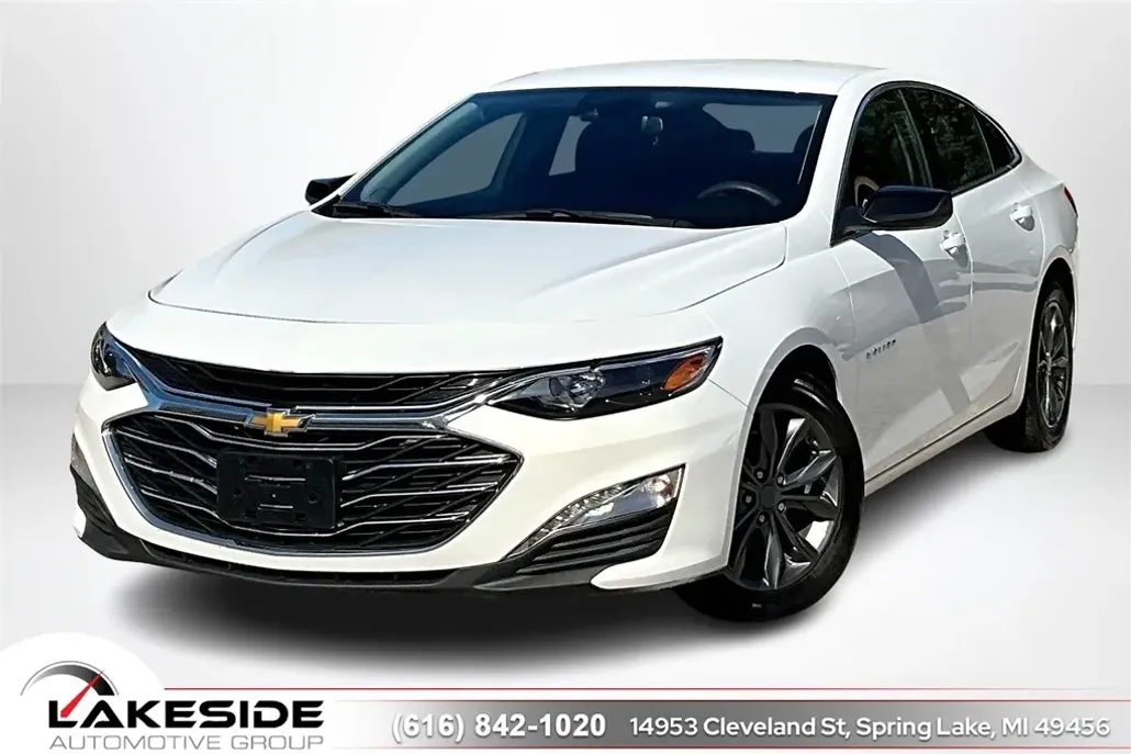 2023 Chevrolet Malibu 1LT photo 1