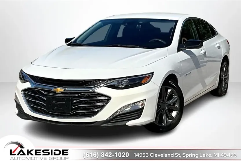 2023 Chevrolet Malibu 1LT photo 1