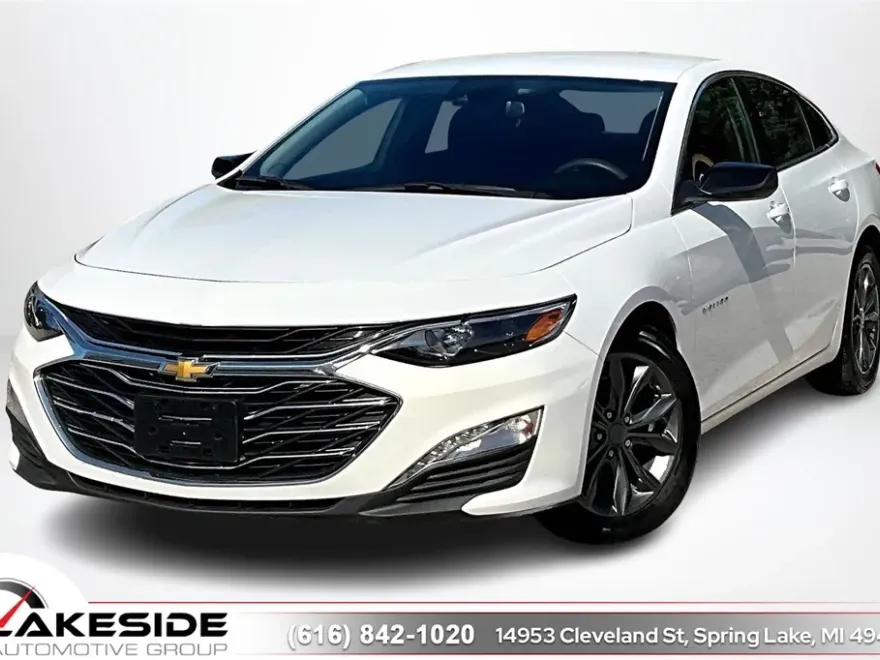 2023 Chevrolet Malibu 1LT photo 1