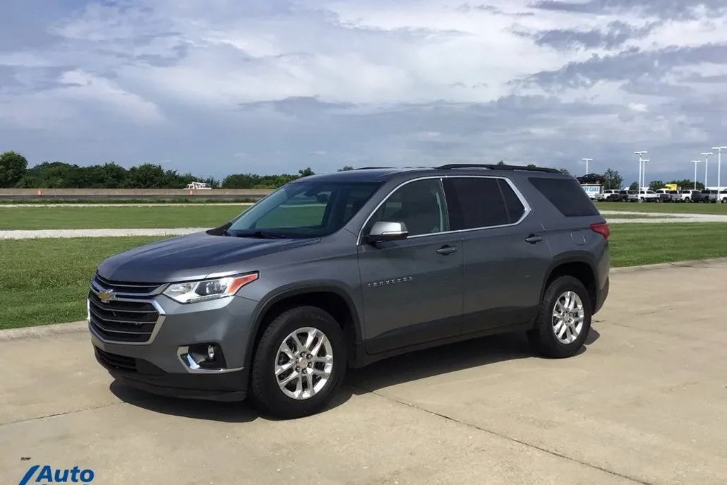 2021 Chevrolet Traverse Cloth photo 1