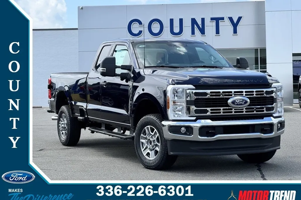 2025 Ford F-350 photo 1