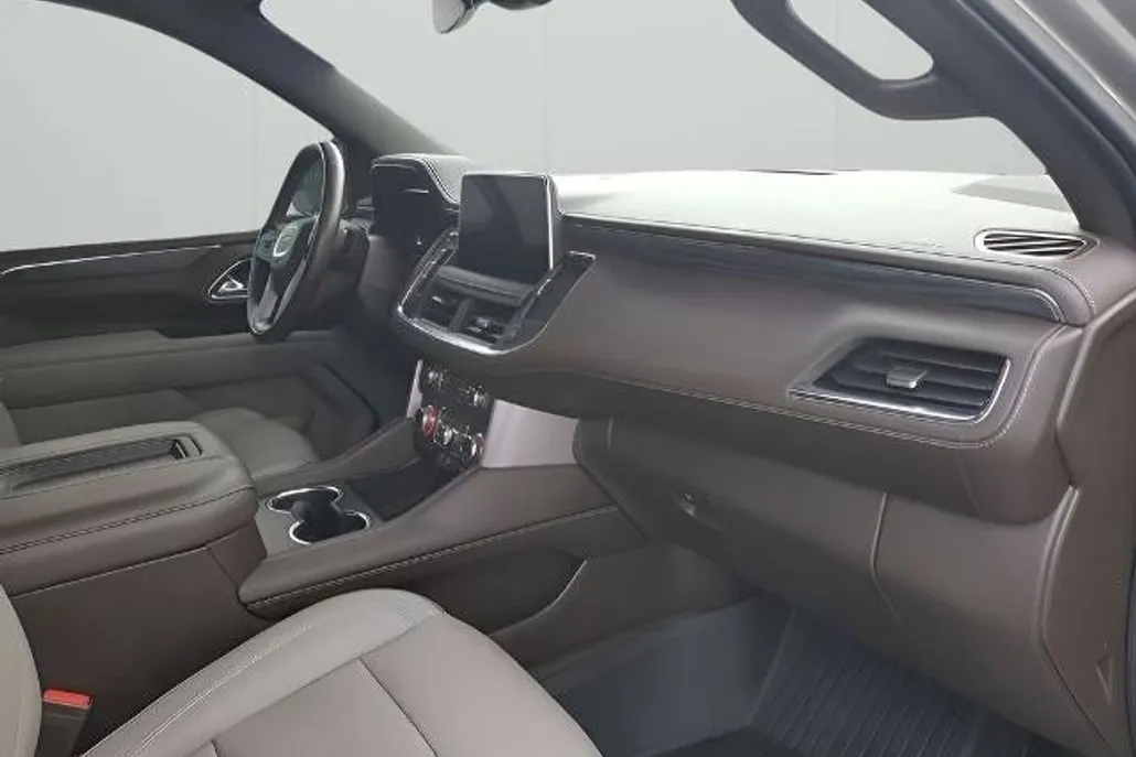 2022 Gmc Yukon SLT photo 1