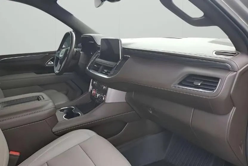 2022 Gmc Yukon SLT photo 1