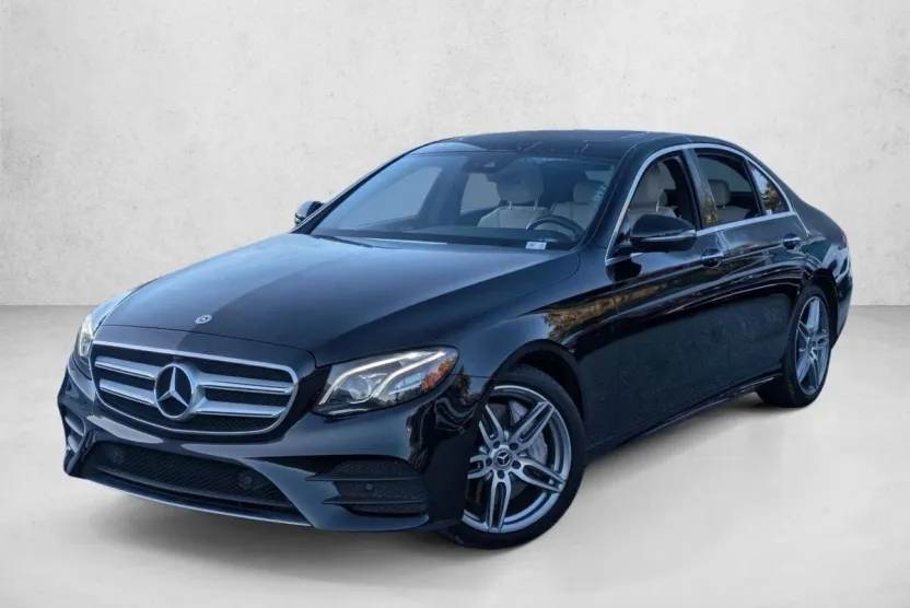 2019 Mercedes Benz E 300 Sedan photo 1