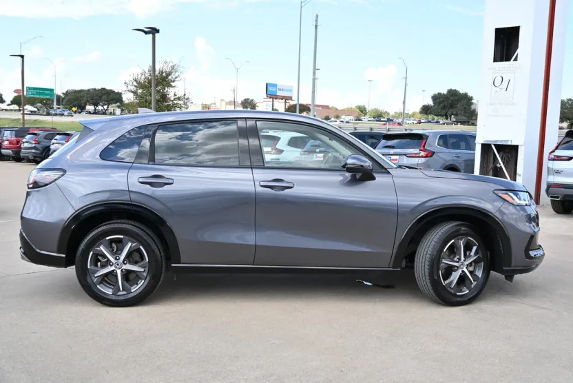 2023 Honda HR-V EX-L photo 1