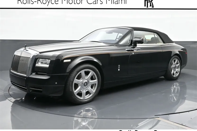 2015 Rolls Royce Phantom Drophead Coupe photo 1