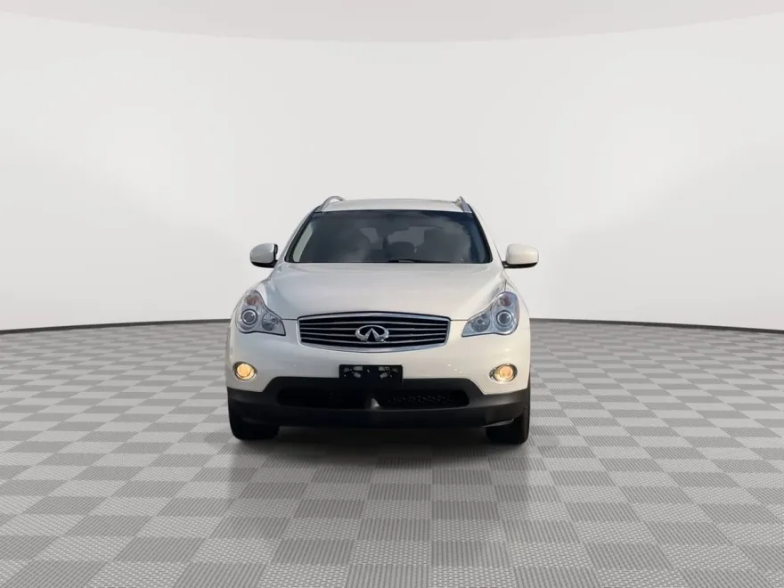 2015 Infiniti QX50 photo 1