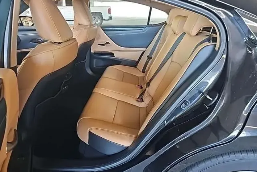 2024 Lexus ES 350 Base photo 1