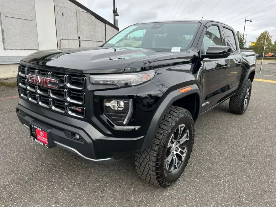 2023 Gmc Canyon AT4 photo 1