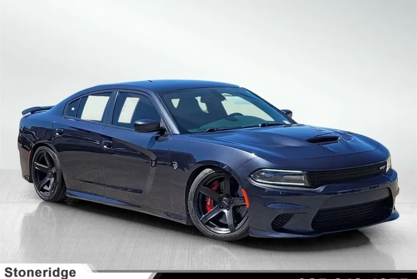 2017 Dodge Charger SRT8 Hellcat photo 1