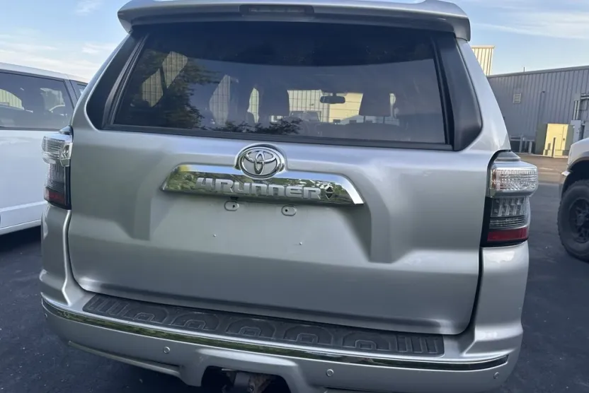 2014 Toyota 4Runner 4WD V6 Limited photo 1