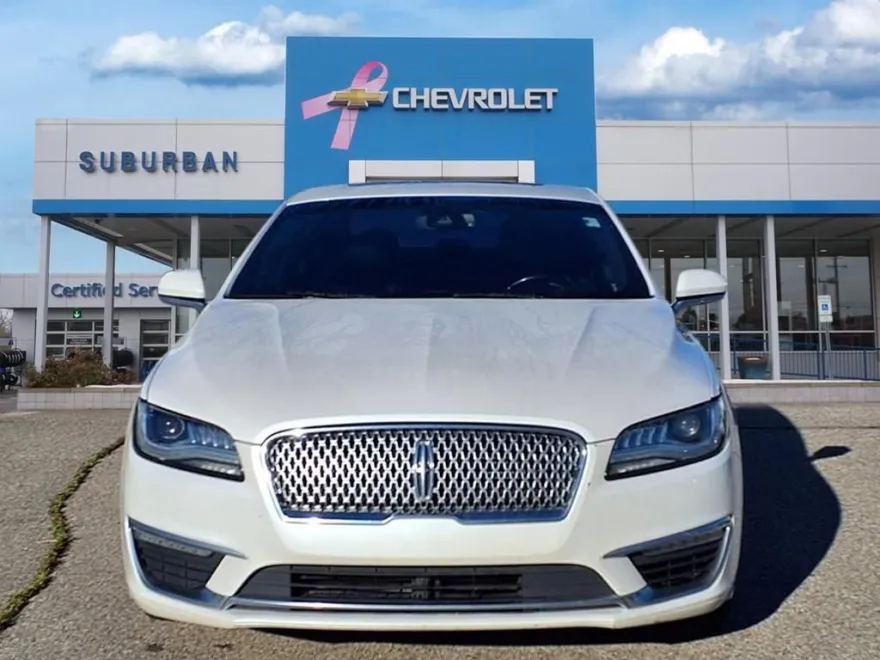 2017 Lincoln MKZ Reserve photo 1