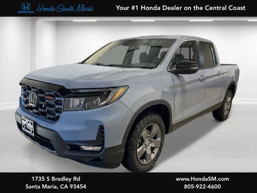 2025 Honda Ridgeline TrailSport photo 1
