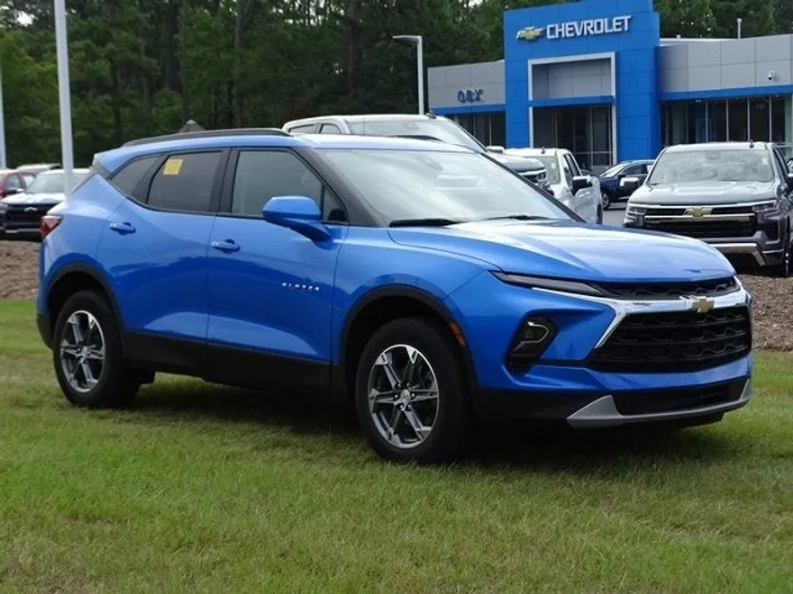 2024 Chevrolet Blazer 2LT photo 1