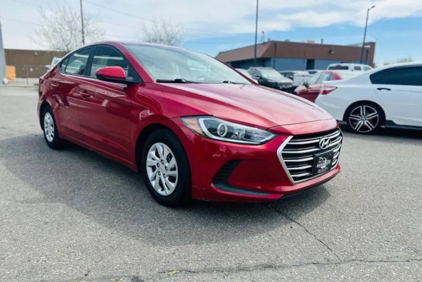 2017 Hyundai Elantra SE photo 1