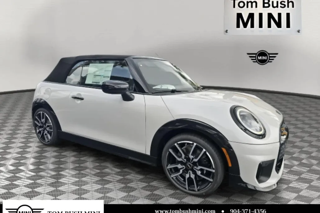 2026 Mini Cooper S Iconic photo 1