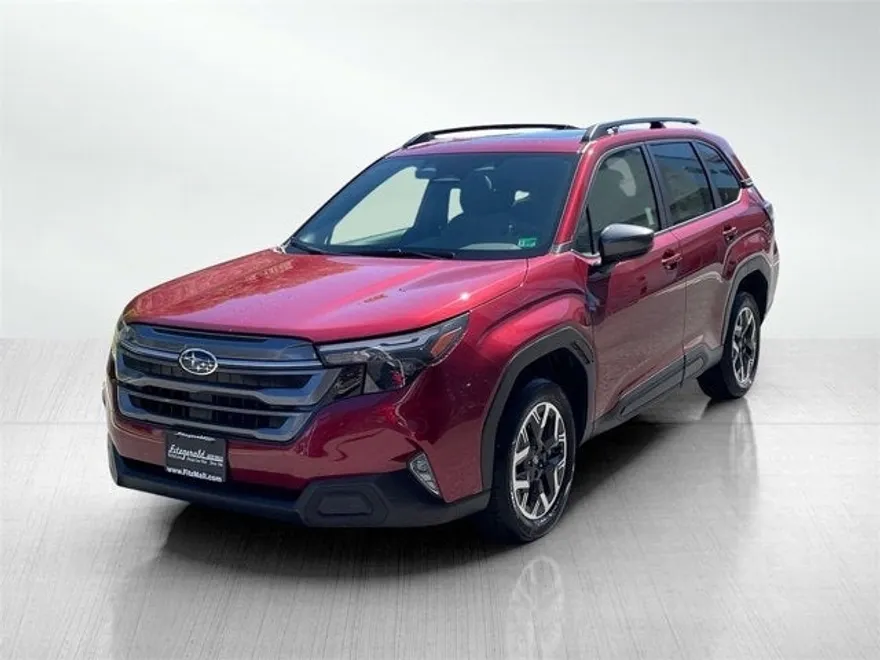 2025 Subaru Forester Premium Base photo 1