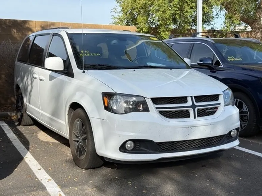 2018 Dodge Grand Caravan GT photo 1