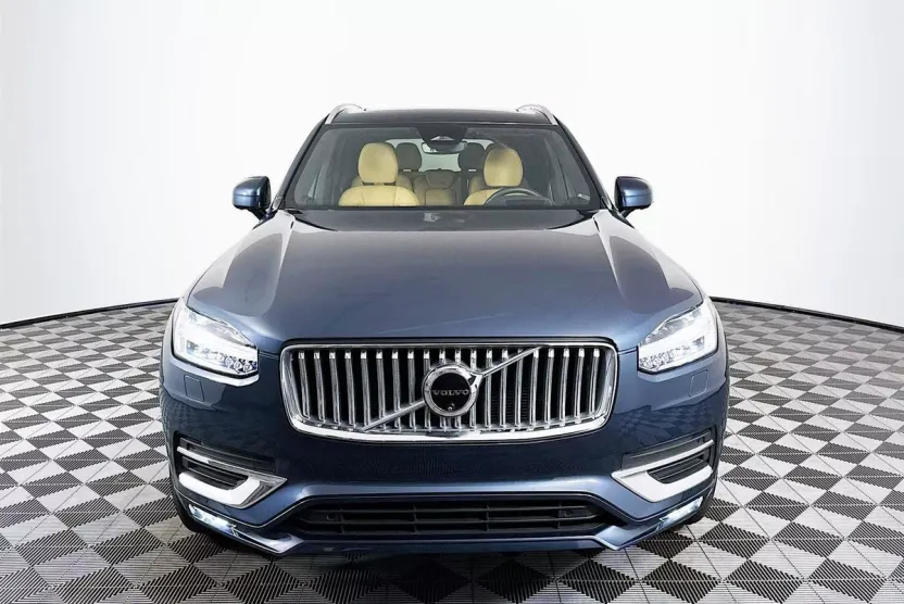 2024 Volvo XC90 Ultimate photo 1