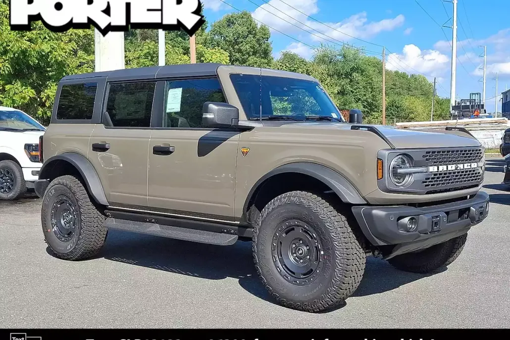 2025 Ford Bronco Badlands photo 1