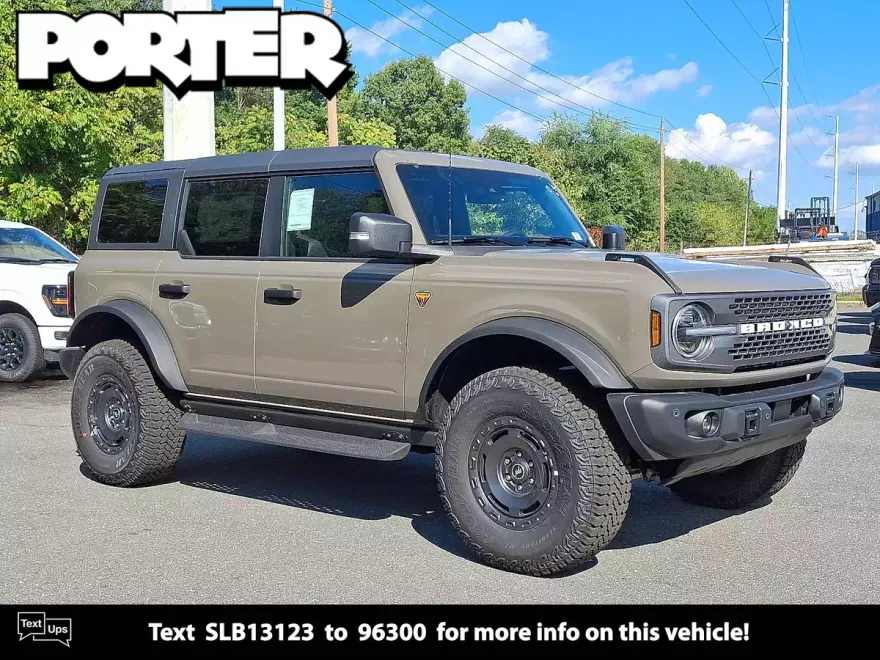 2025 Ford Bronco Badlands photo 1
