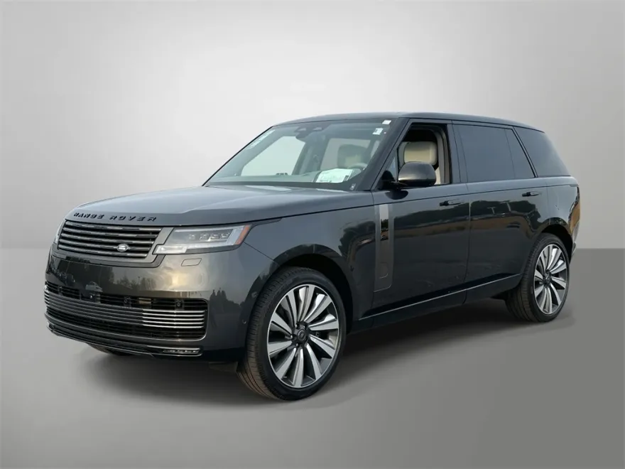 2025 Land Rover Range Rover SV photo 1