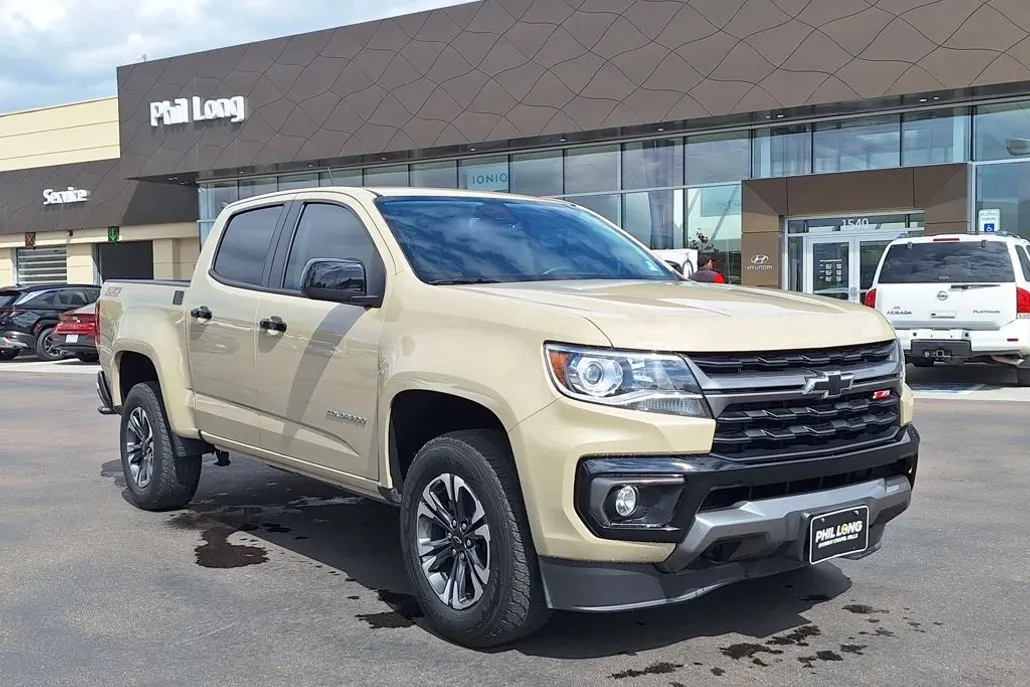 2022 Chevrolet Colorado Z71 photo 1