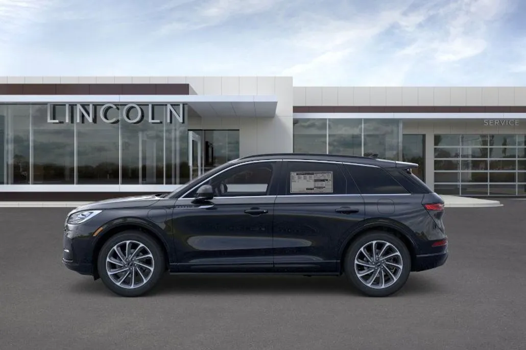 2025 Lincoln Corsair Grand Touring photo 1
