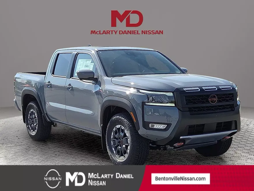2026 Nissan Frontier Crew Cab PRO-4X photo 1